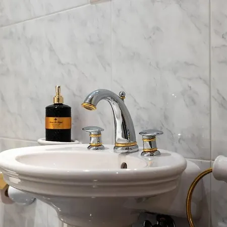 Dictumfactum Luxury Apartament