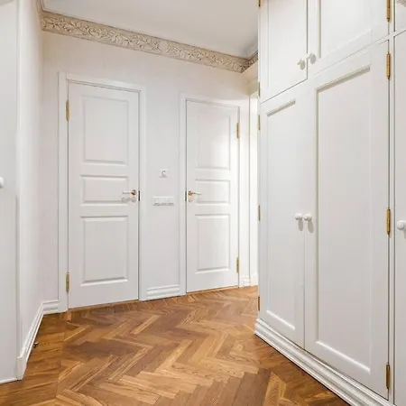 Dictumfactum Luxury Апартаменти