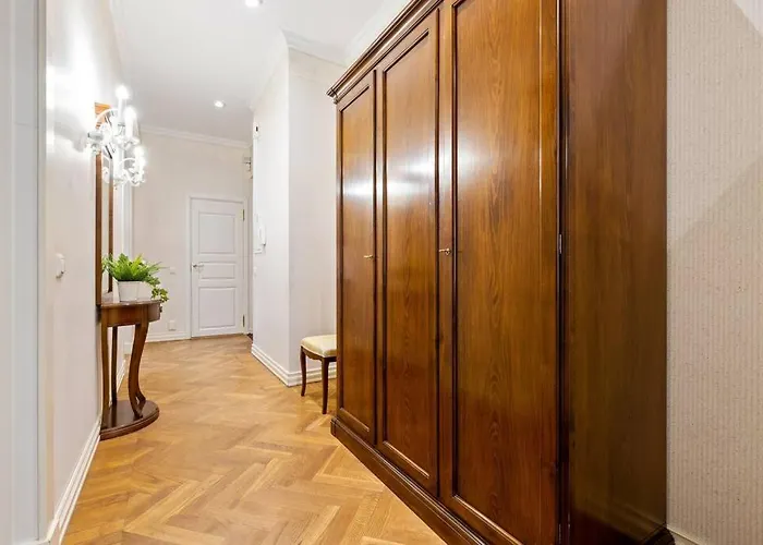 Апартаменти Dictumfactum Luxury *