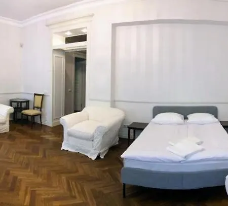 Dictumfactum Luxury Апартаменти *